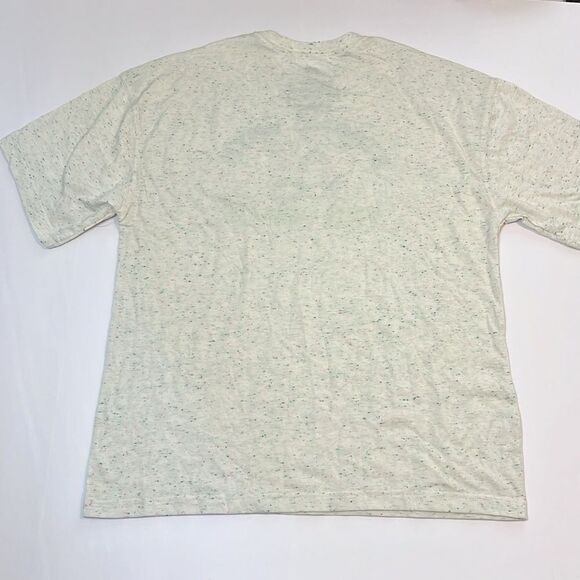 Star Wars Cream Green Baby Yoda Strong with the Force Graphic Tee Size S M L XXL - Picture 10 of 15